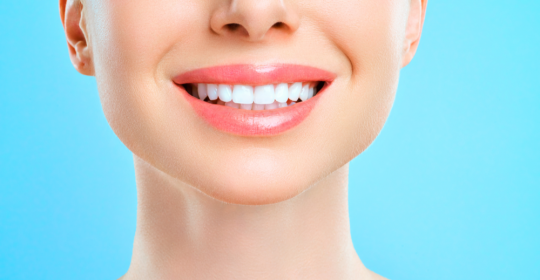 5 Foods That Whiten Your Teeth Naturally